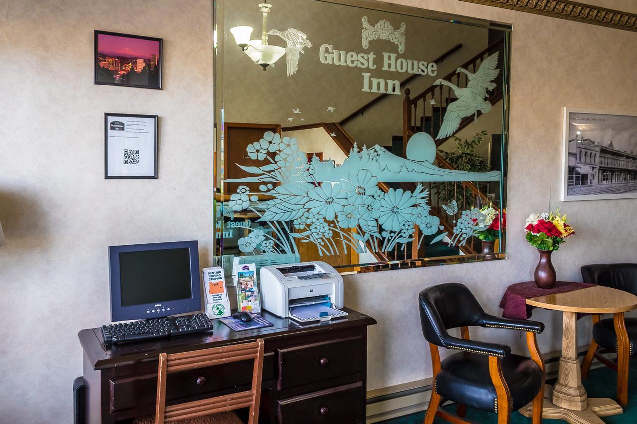 Guest House Inn Junction City Eksteriør bilde